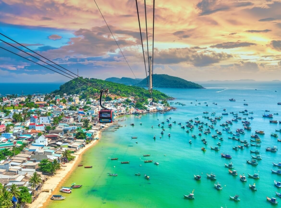 The,Longest,Cable,Car,Ride,In,The,World,,Phu,Quoc