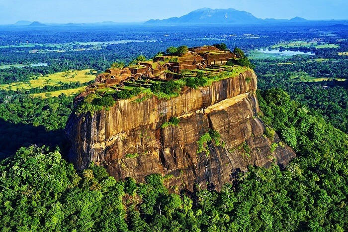 Beauty_of_Sigiriya_by_Binuka