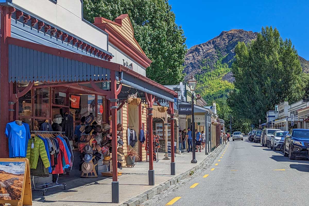 Buckingham-Street-in-Arrowtown-New-Zealand