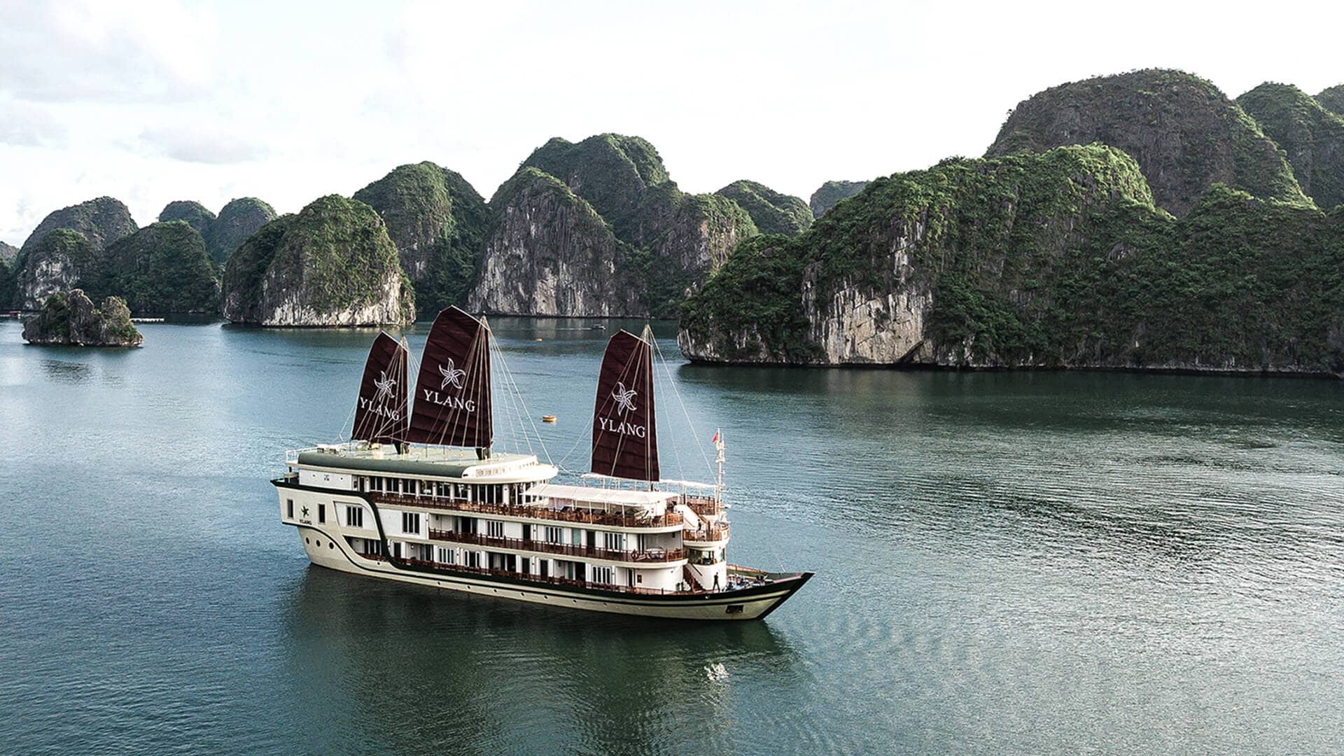 Heritage-line-vietnam-lan-ha-bay-ship-ylang-banner