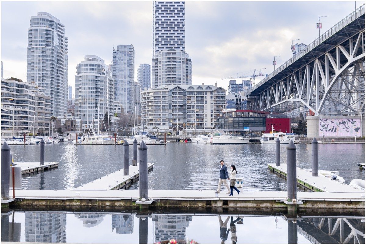 Vancouver-Granville-Island-Engagement-Photos_0040