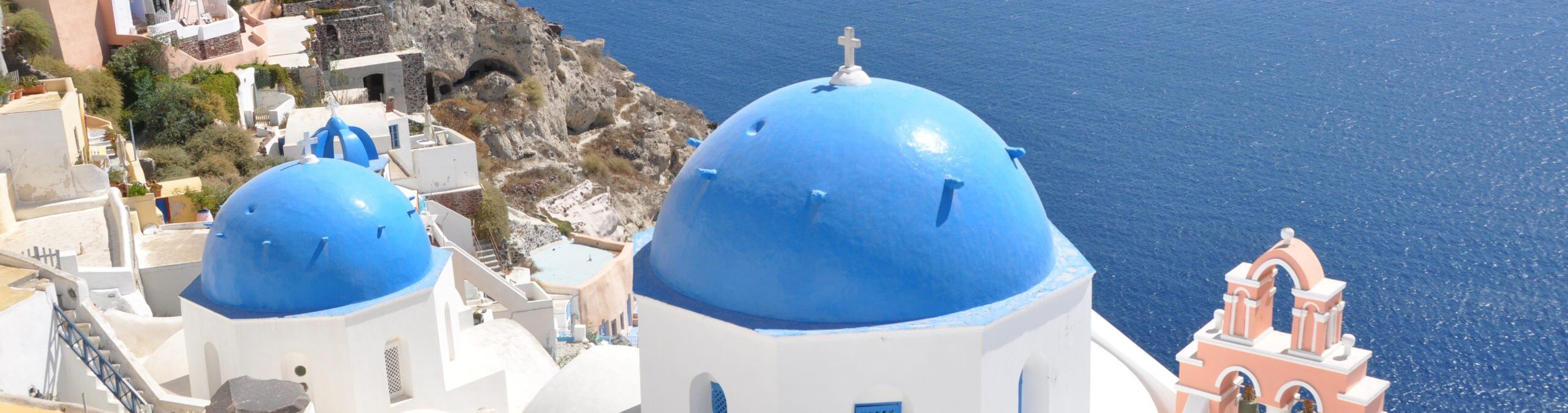 article-greece-santorini-sea-view (1)