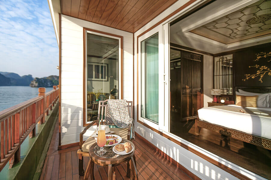 heritage-line-vietnam-lan-ha-bay-ship-ylang-accomodation-signature-suites13