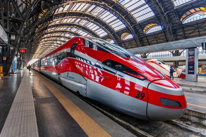 italy-milan-rome-frecciarossa-train-2-hours-45-minutes