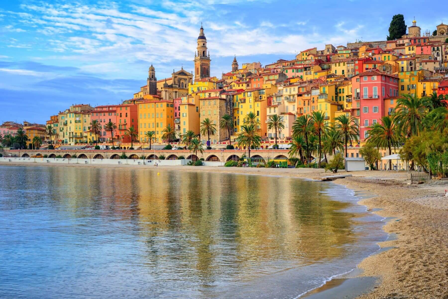 ville-de-menton-iStock-805553090-1800x1201