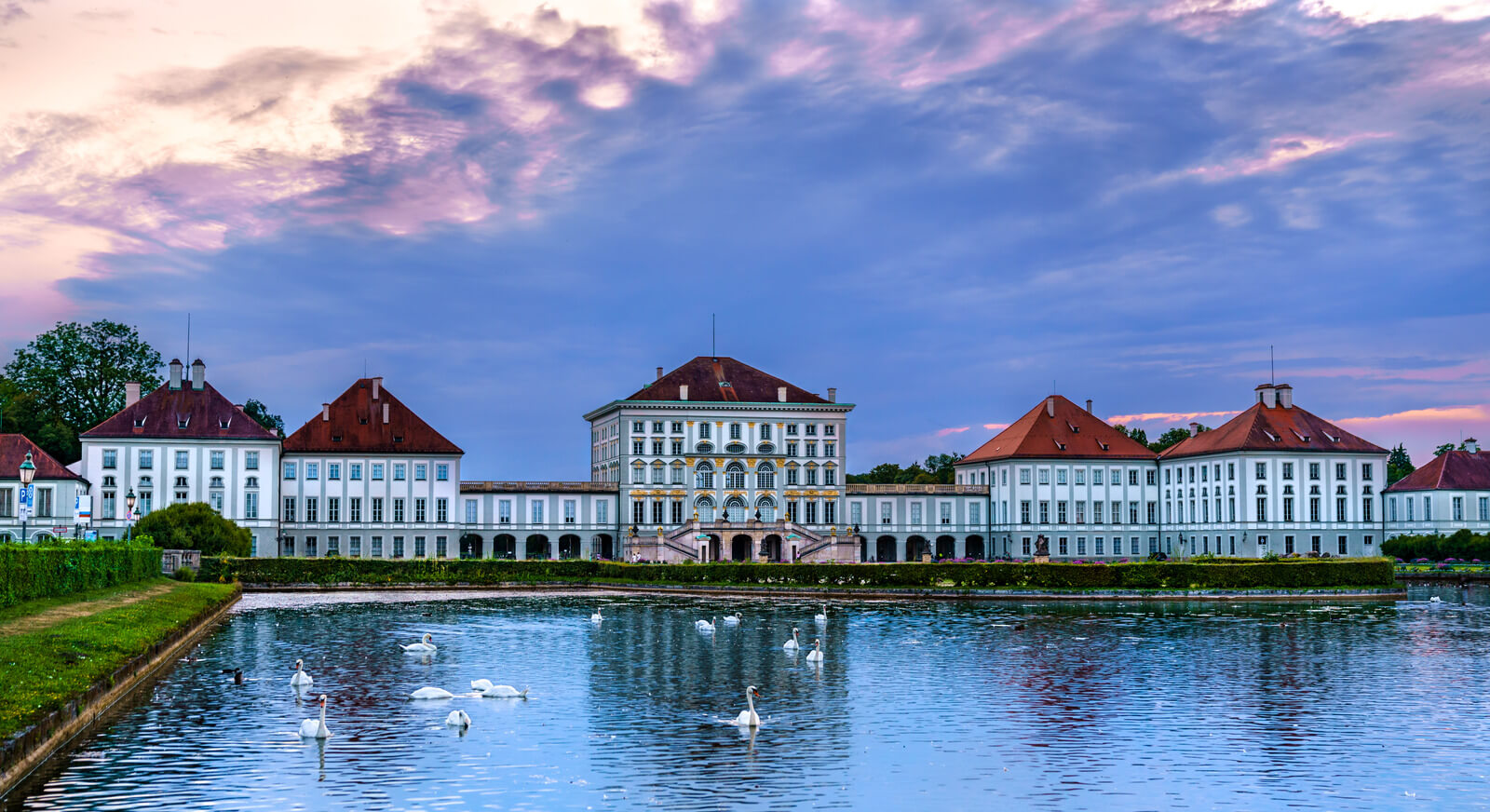 寧芬堡宮 (Schloss Nymphenburg)