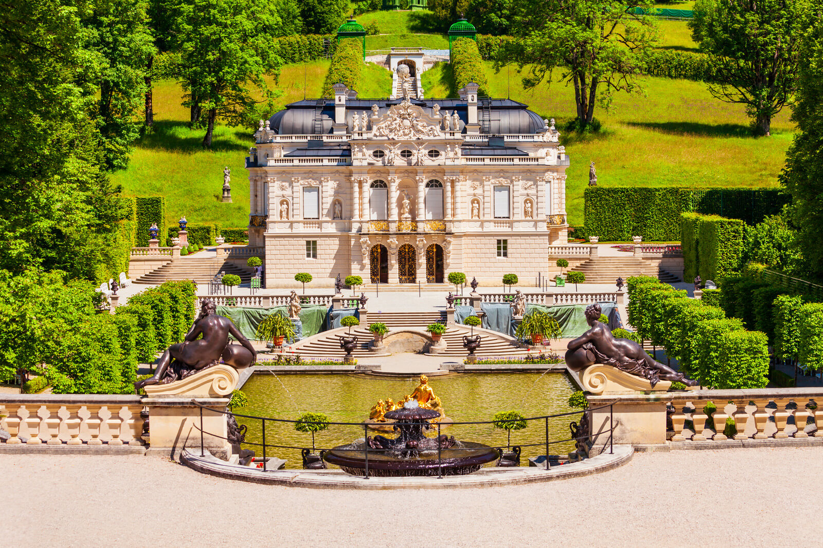 林德霍夫宮 (Linderhof Palace)