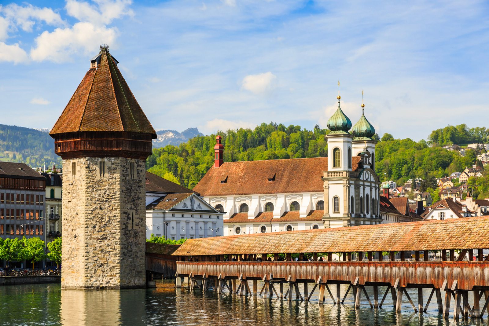 Water tower and Chapel Bridge (Kapellbrucke)